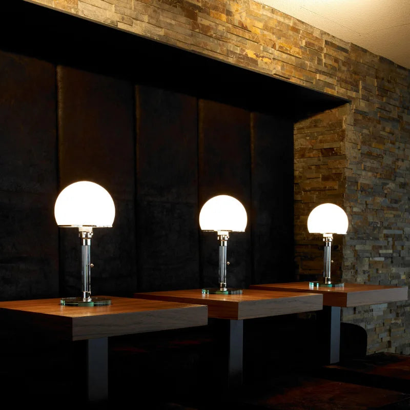 Lampe de chevet style Bauhaus